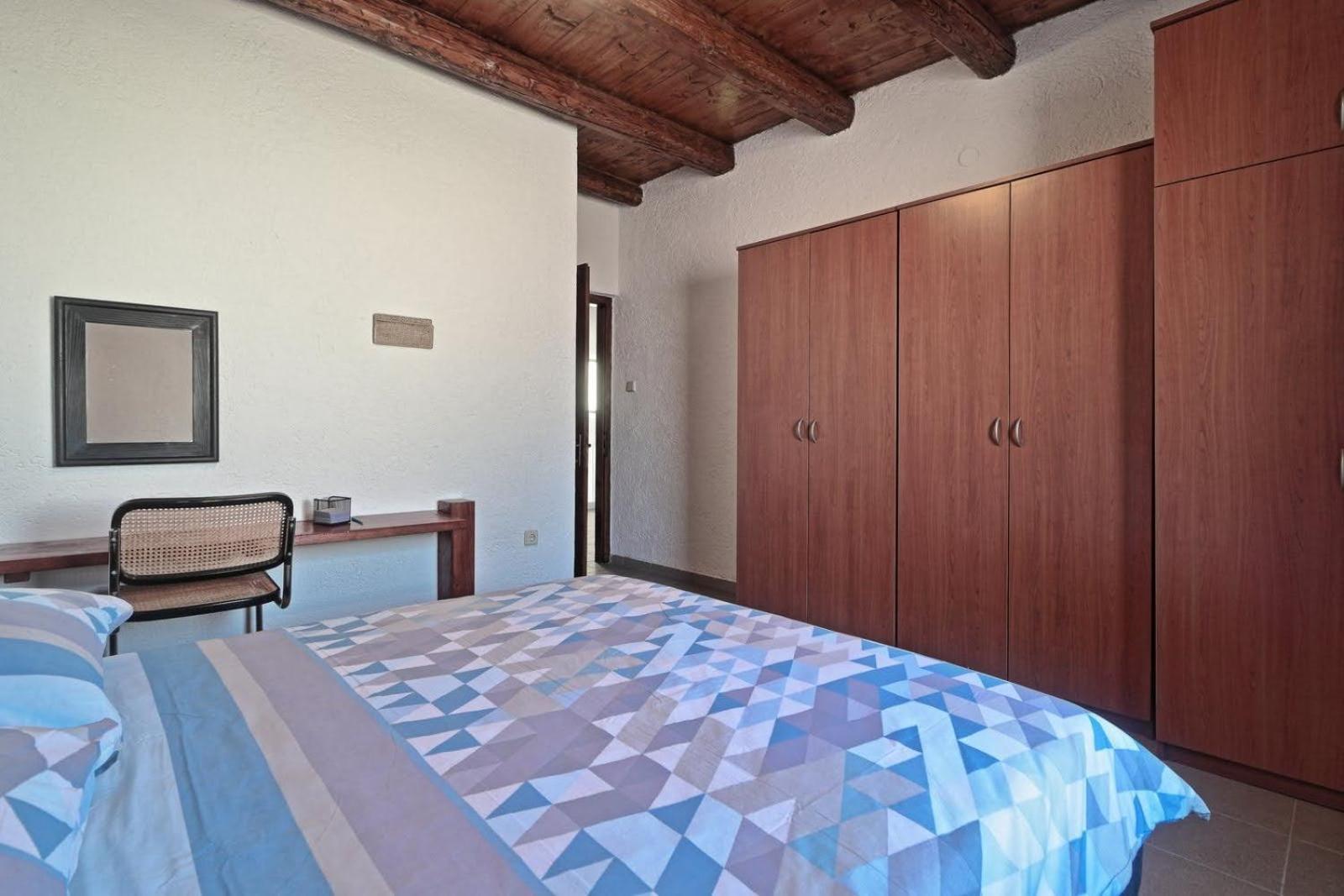 Villa Two Olives Vrbnik  Esterno foto